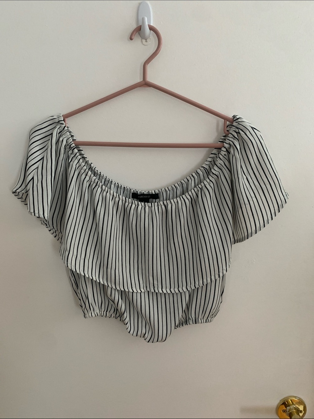 [M] F21 White and Black Striped Off-Shoulder Ruffle Crop Top